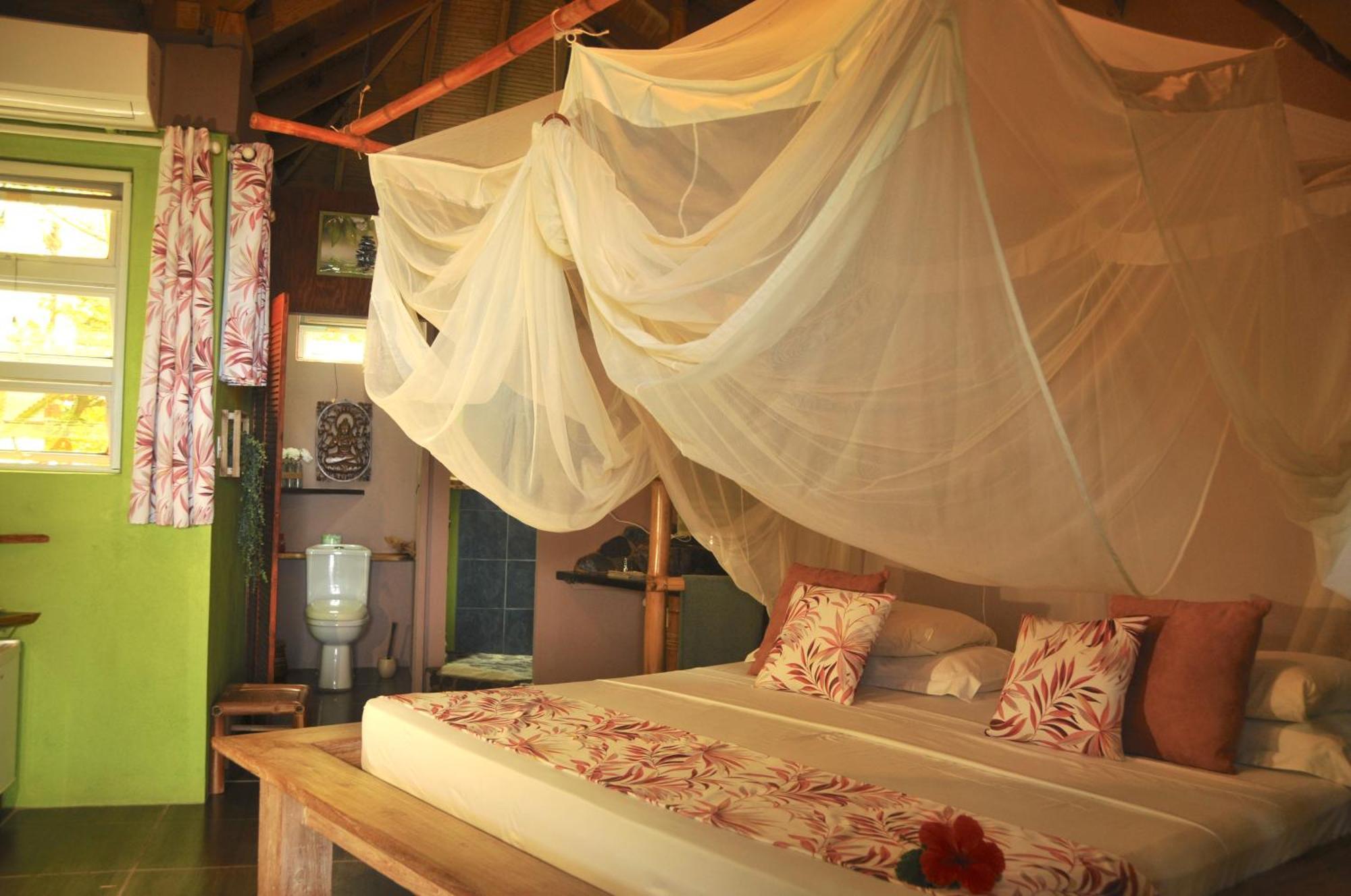 Mango Island Lodges Saint Joseph Dış mekan fotoğraf